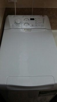Стиральная машина Hotpoint Ariston ARTF 1047